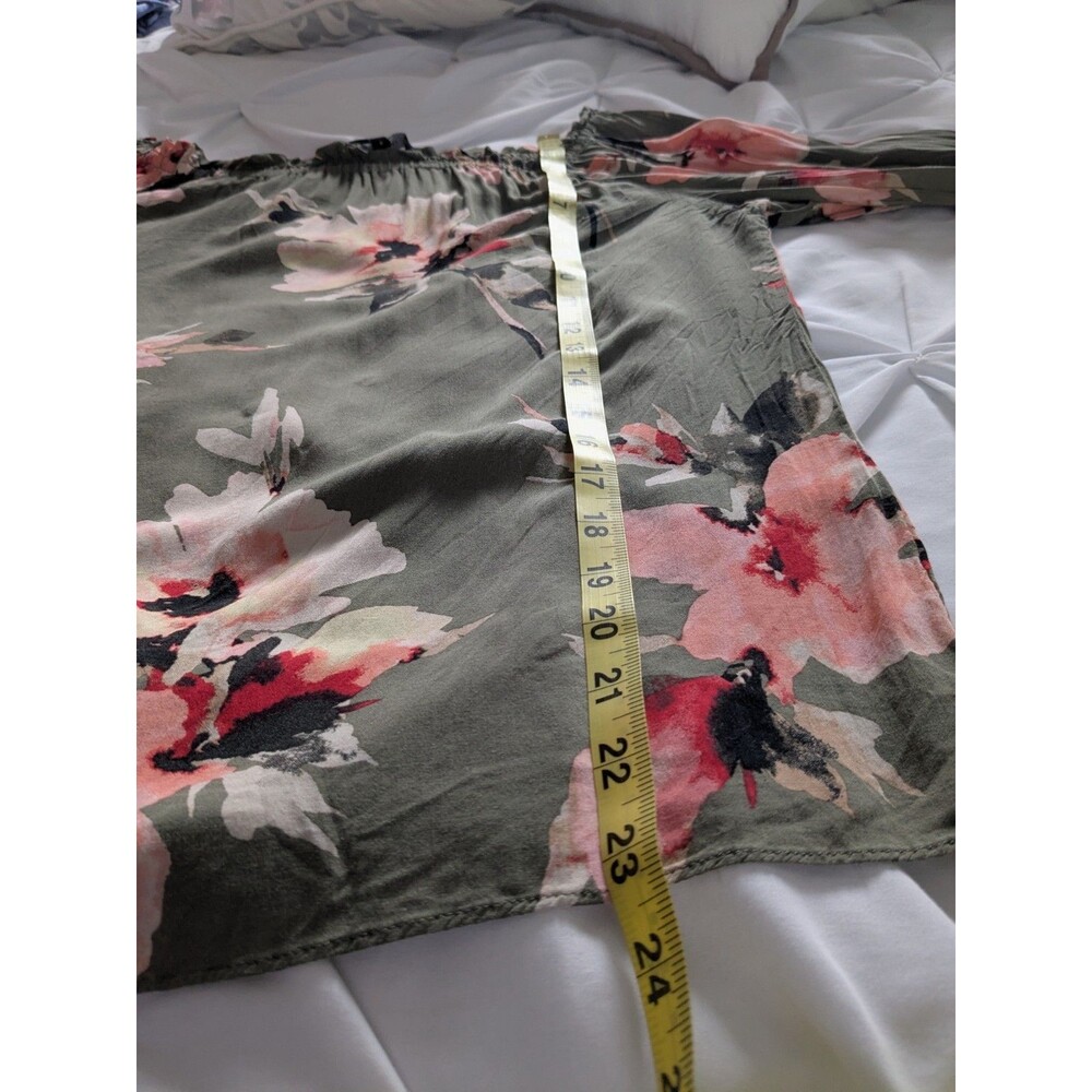 White House Black Market Top Women's S Boho Green Off the Shoulder Floral Blouse - Picture 11 of 11